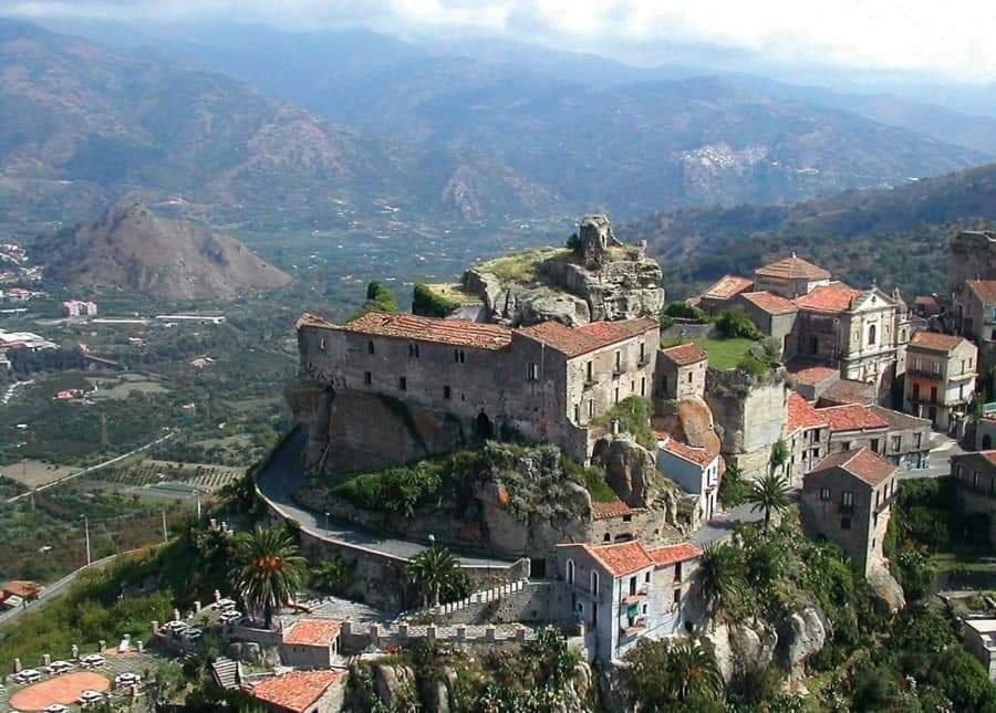 Animosa Suites Castiglione De Sicilia Esterno foto